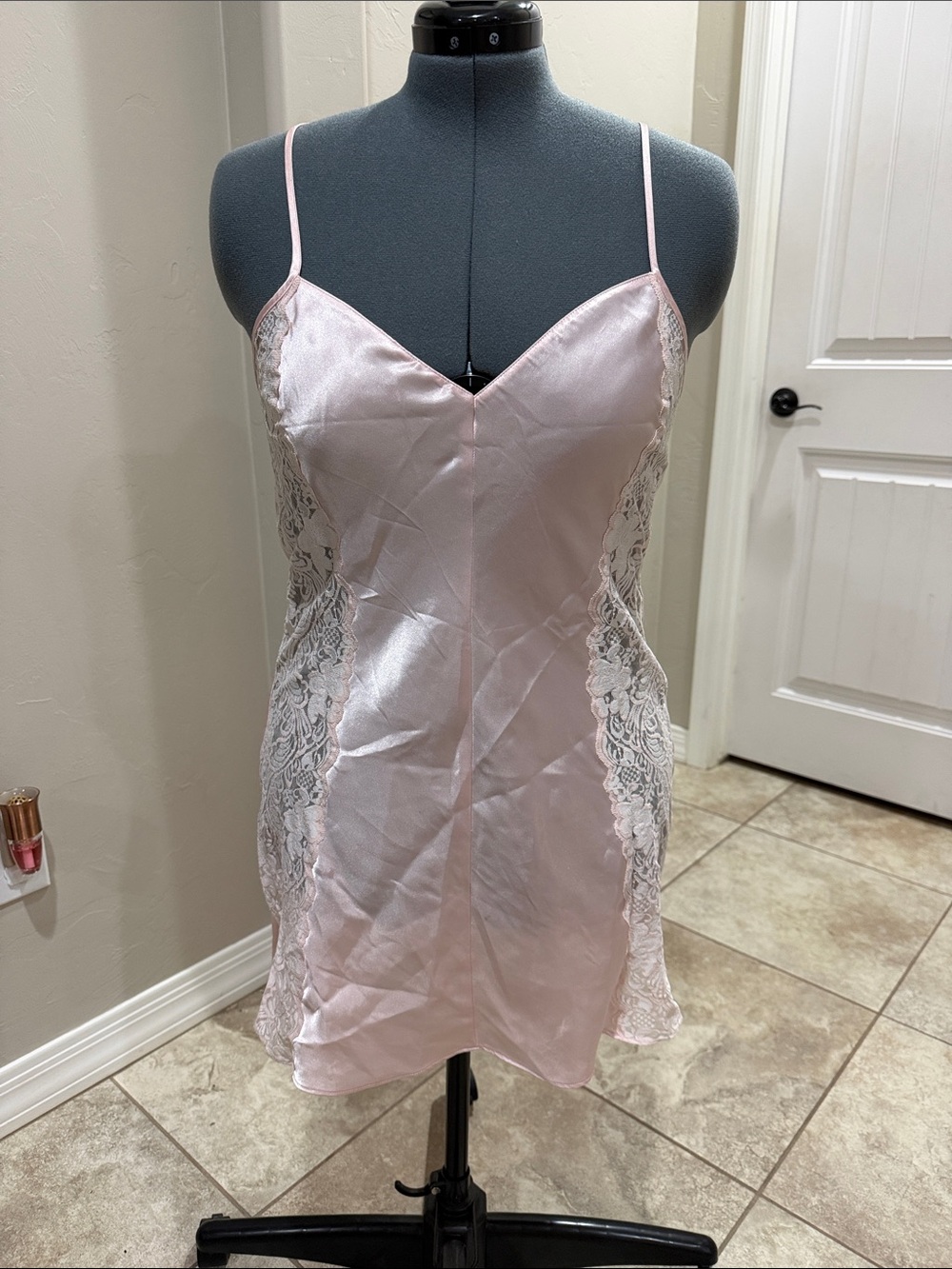 Frederick's of Hollywood Pale Pink Satin & Lace Chemise